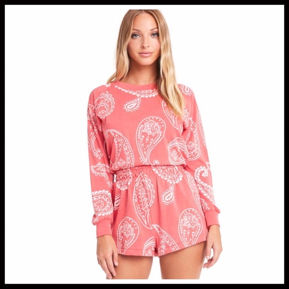 WILDFOX RED BOHO PRINT KNIT JERSEY SHORTS A3C - Picture 2 of 8